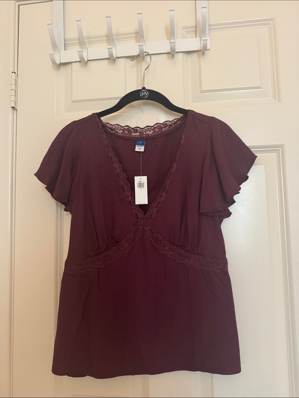 Old Navy Women’s Lace-Trim Flutter Sleeve Top - Berry